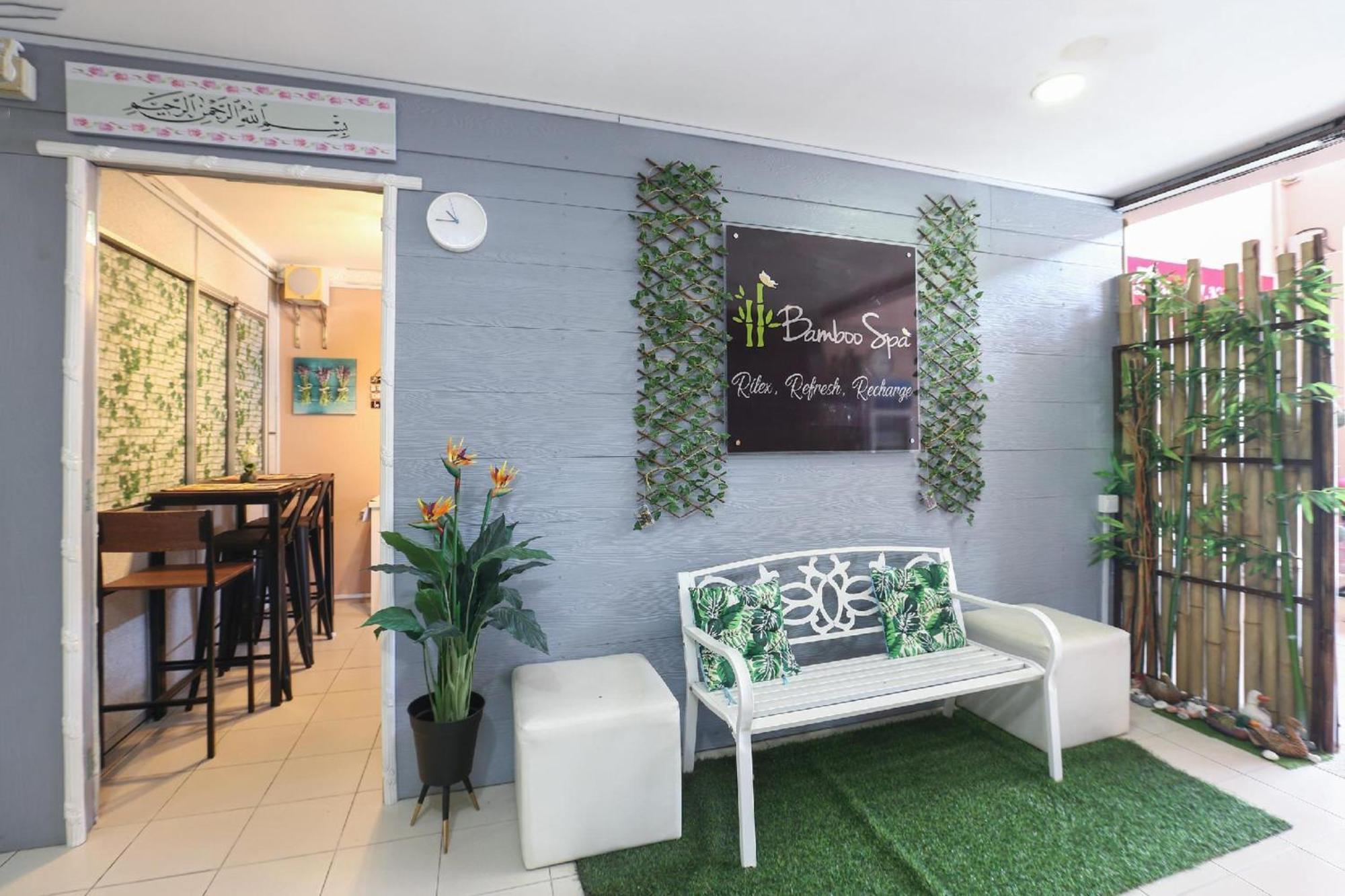 Spot On 89796 D'Noor Budget Inn كوتا بْهارو المظهر الخارجي الصورة
